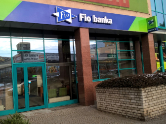 Fio_banka_pobocka_Vysocany1